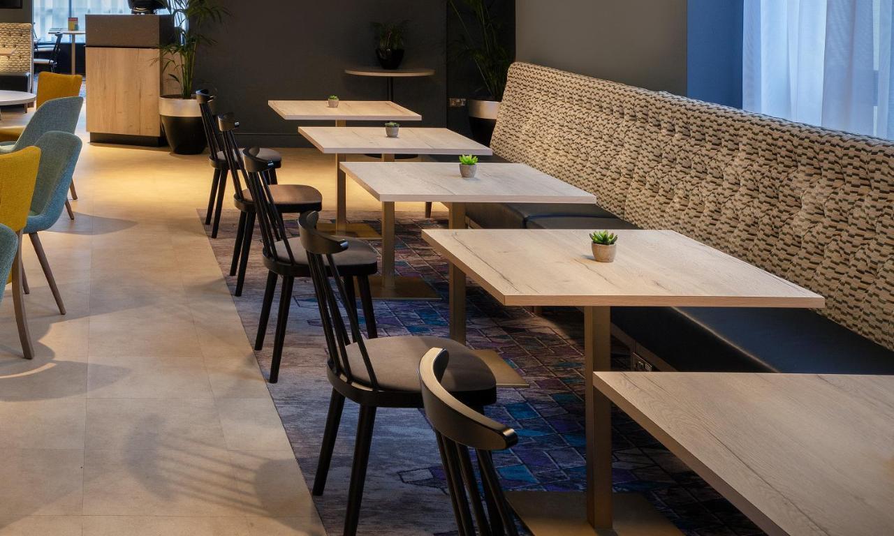 Leonardo London 4*