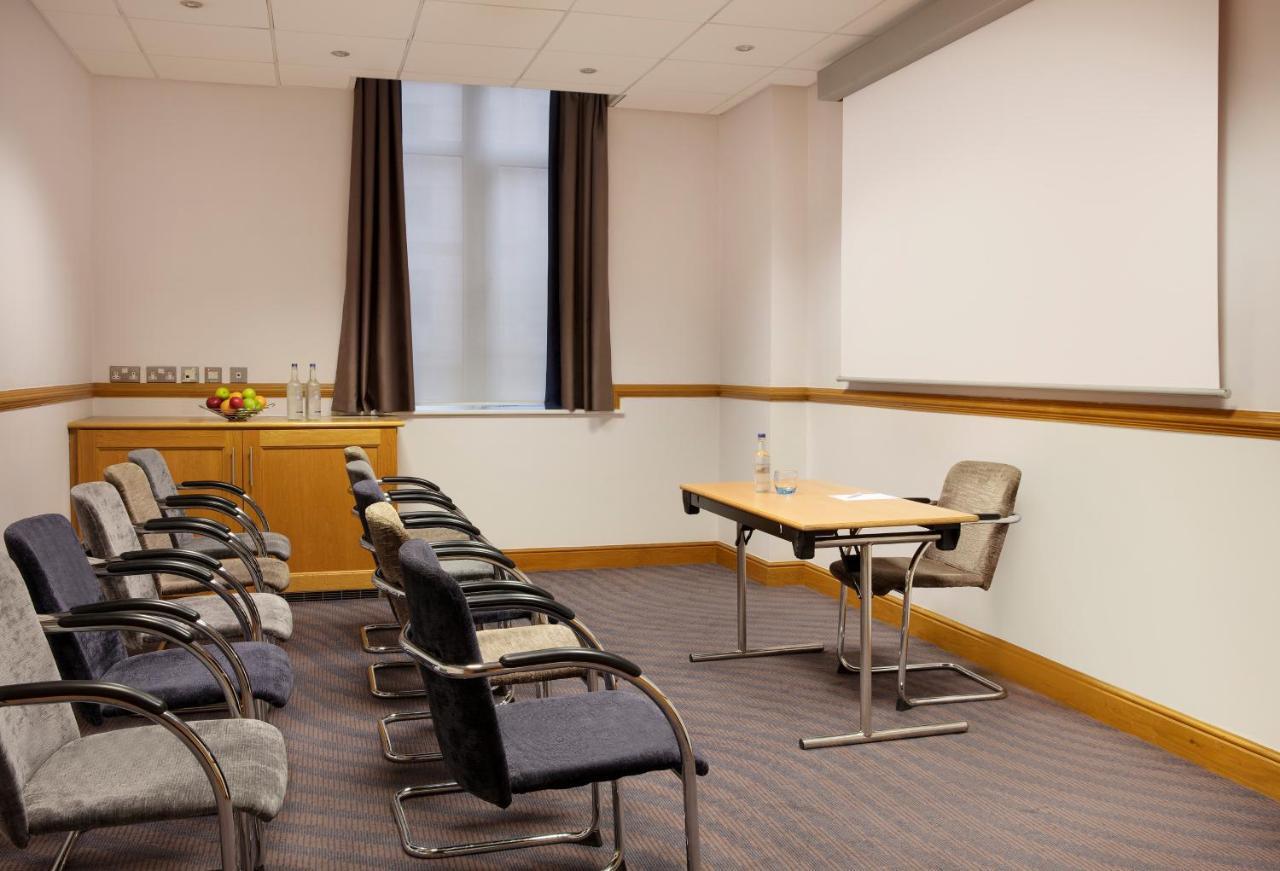 Leonardo London Hotel 4*